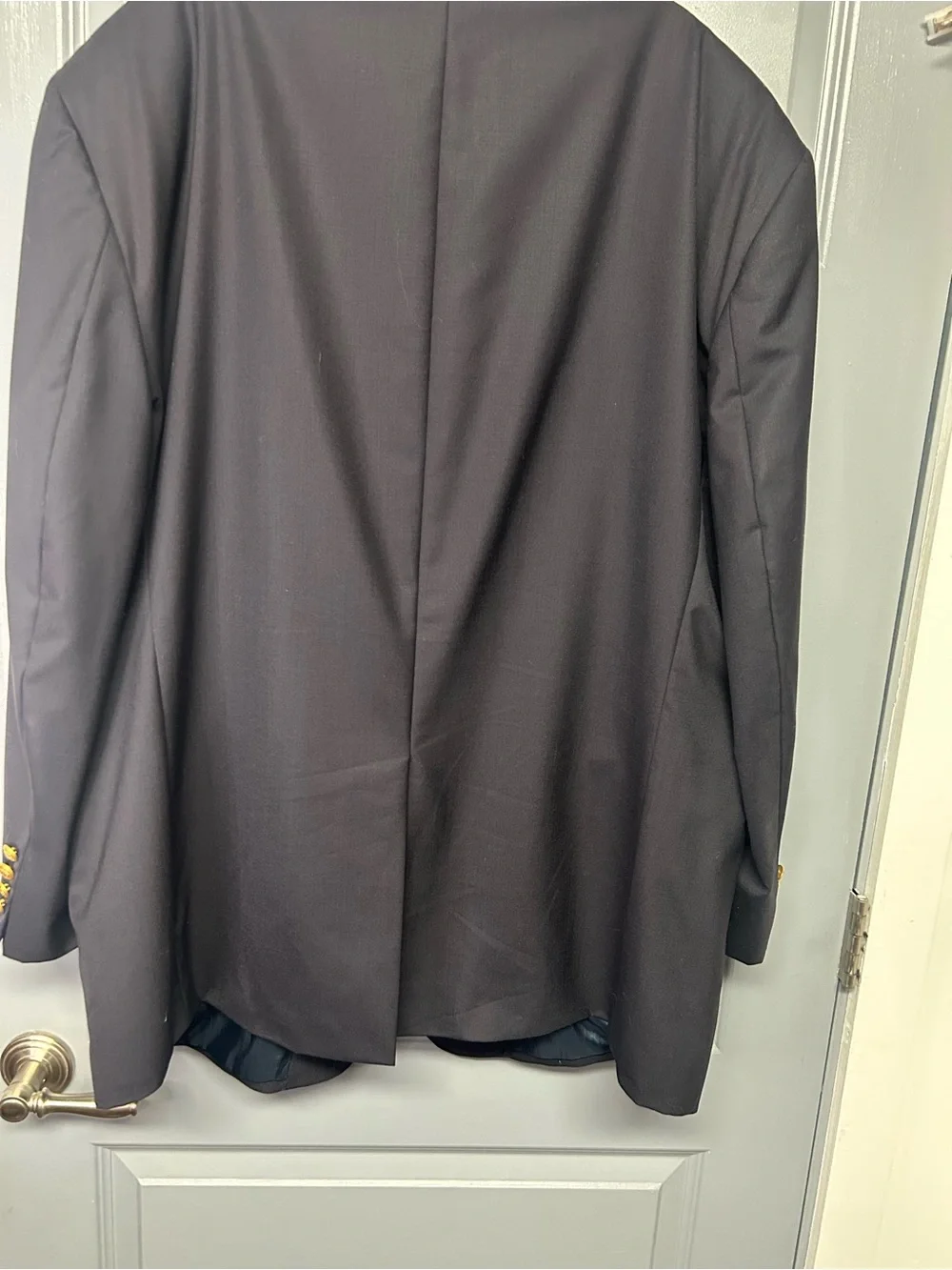 Jos. A. Bank navy lightweight wool men’s single breasted blazer. Size 52R EUC